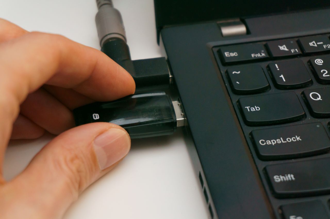 Laptop USB port with a storage drive