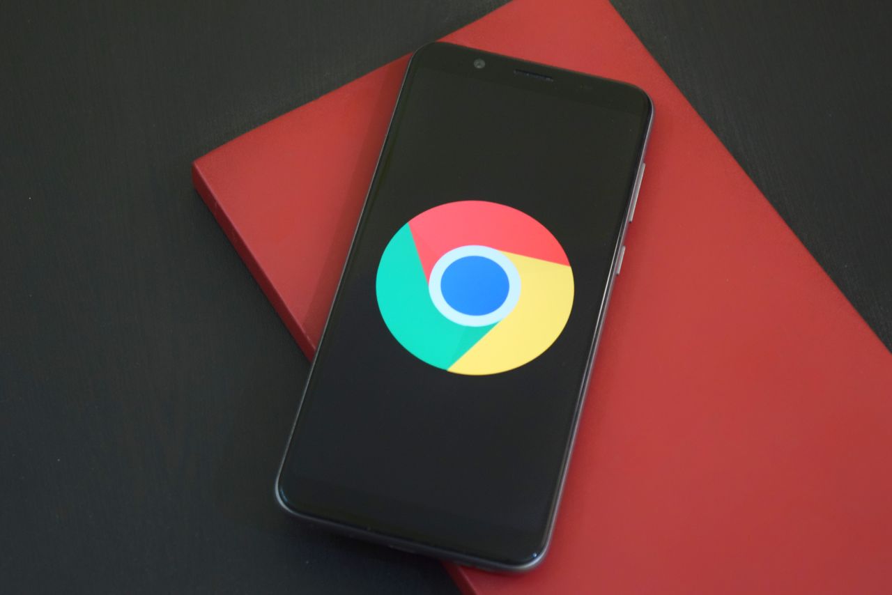 Browser icon on a smartphone